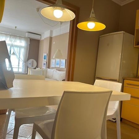 Beach View! Seaside Apartment Durrës 外观 照片